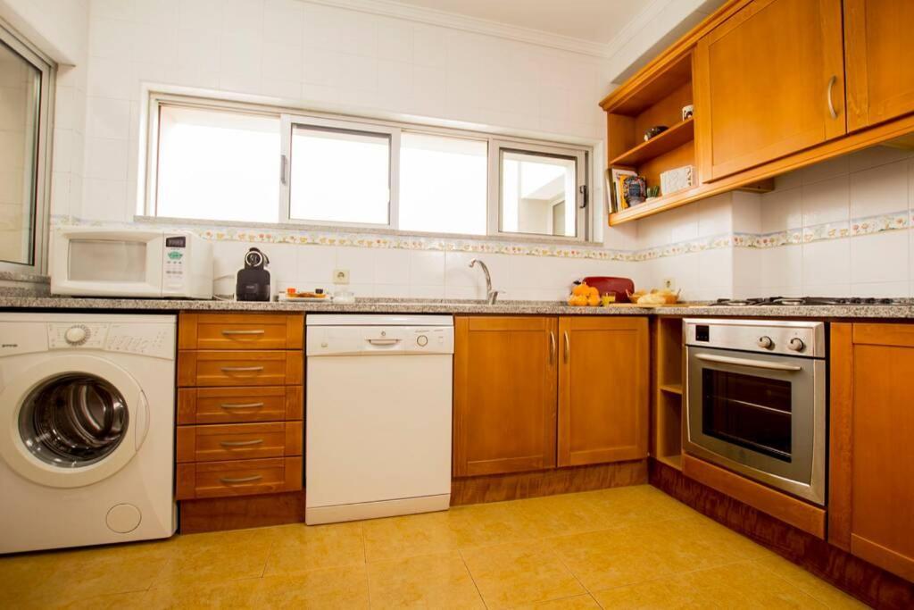Casa Da Torre Com Garagem Gratuito Apartment Aveiro Exterior foto